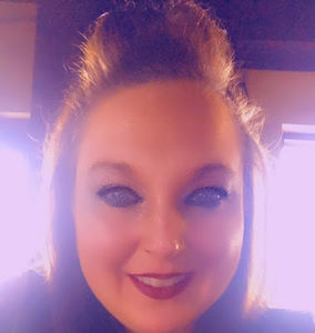 Meet your Posher, Whitney